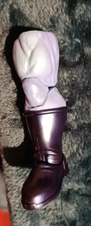 Marvel Legends BAF Controller Perna