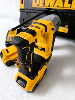 Taladro Percutor DeWalt DCH172 SDS PLUS