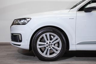 AUDI Q7 Design 3.0 TDI e-tron quattro tiptronic