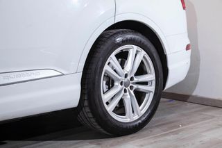 AUDI Q7 Design 3.0 TDI e-tron quattro tiptronic