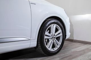 AUDI Q7 Design 3.0 TDI e-tron quattro tiptronic