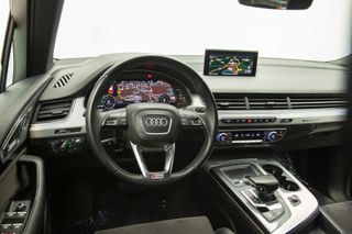 AUDI Q7 Design 3.0 TDI e-tron quattro tiptronic