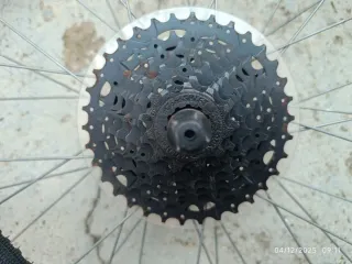 Bicicleta con cesta sin estrenar