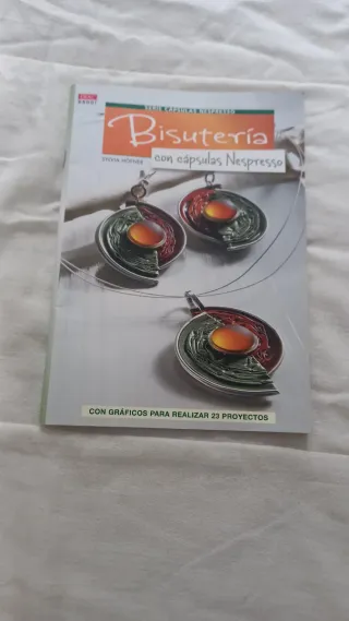 Bisuteria con cápsulas Nespresso