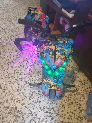 Patinete Eléctrico Drift con Luces y bluetooth