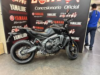 Yamaha MT-09 Y-AMT 2025 (Carnet A2)