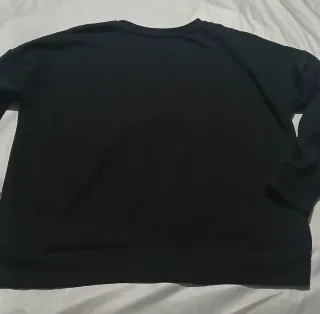 Sudadera Bershka negra talla M como nueva