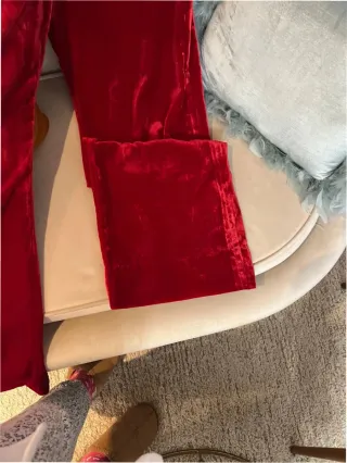 Pantalones MNG Terciopelo Rojo Talla S