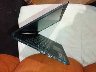 Lenovo B50-80 Avariado