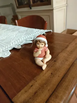 Statuina Bambino Natalizio Nina e Marco Goebel