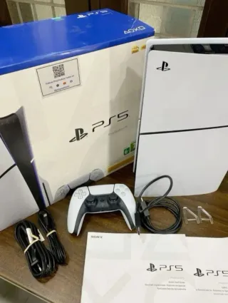 PlayStation 5 Slim 1TB Sony