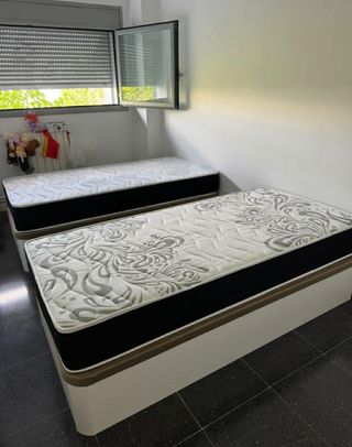 Canapé canapé canapé canapé