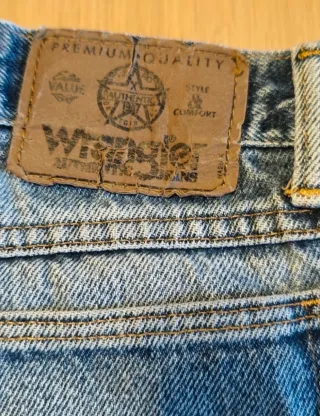 Jeans Wrangler W40 (leggere misure)