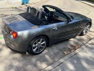 BMW Z4 2004