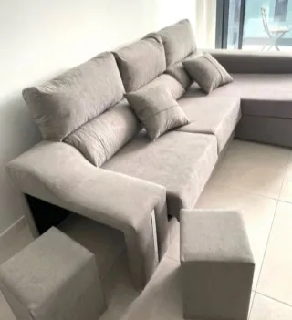 Sofá modular gris tela