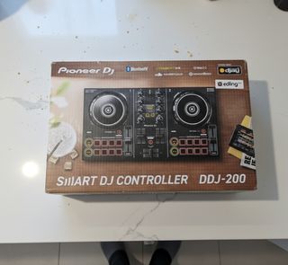 Controlador DJ Pioneer DDJ-200