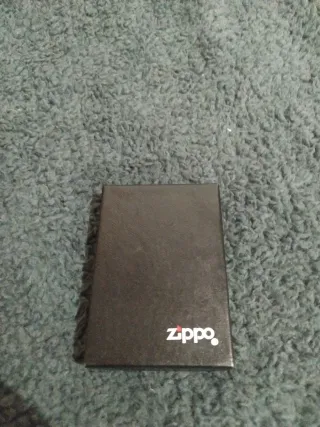Mechero Zippo Bronce con Diseño de Jinete