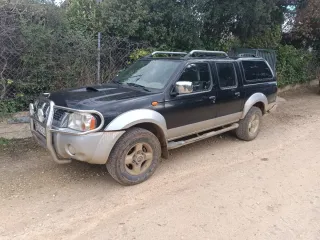 Nissan Navara 2003