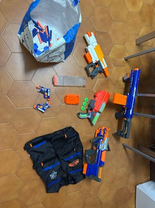 Lote 6 Nerf con chaleco y balas