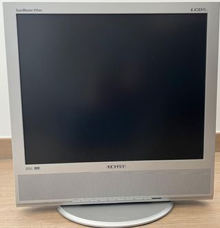 Monitor Samsung SyncMaster 910MP Plata
