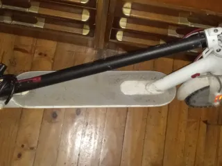 Patin eléctrico con buena batería freno de disco