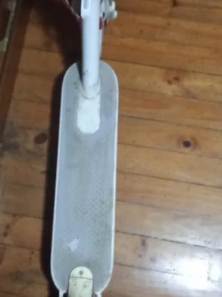 Patin eléctrico con buena batería freno de disco