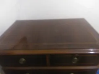 Cómoda antigua de madera se cambia por patín elect