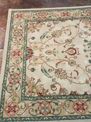 Alfombra clásica estilo persa – perfecto estado