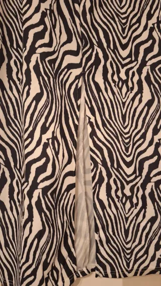 Falda larga estampada cebra