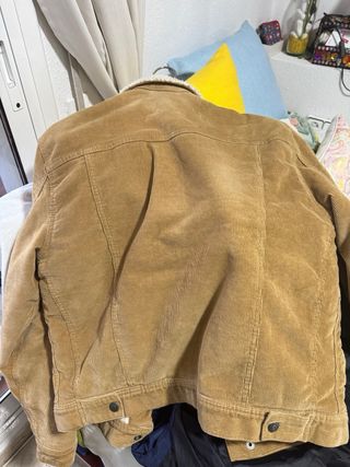 Cazadora pana Jack & Jones marrón forro sherpa