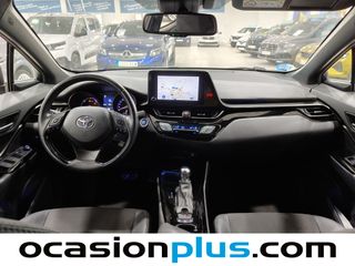 Toyota C-HR 180H Advance 135 kW (184 CV)
