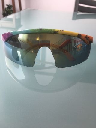 Occhiali da sole arcobaleno