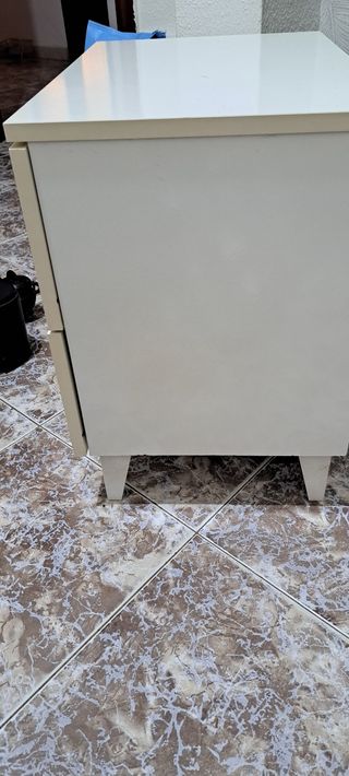 Mesita Nórdica Blanca y Beige