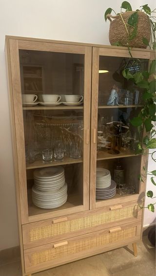 2 Vitrinas Madera y Ratán Nuevas