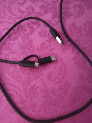 Cable USB-C y Micro USB