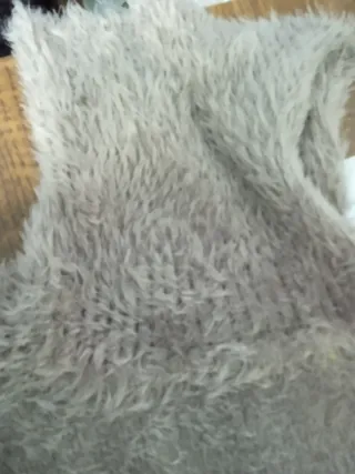 Jersey de pelo marrón cuello alto