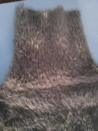 Jersey de pelo marrón cuello alto