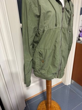 Cazadora Verde Militar Red Soul