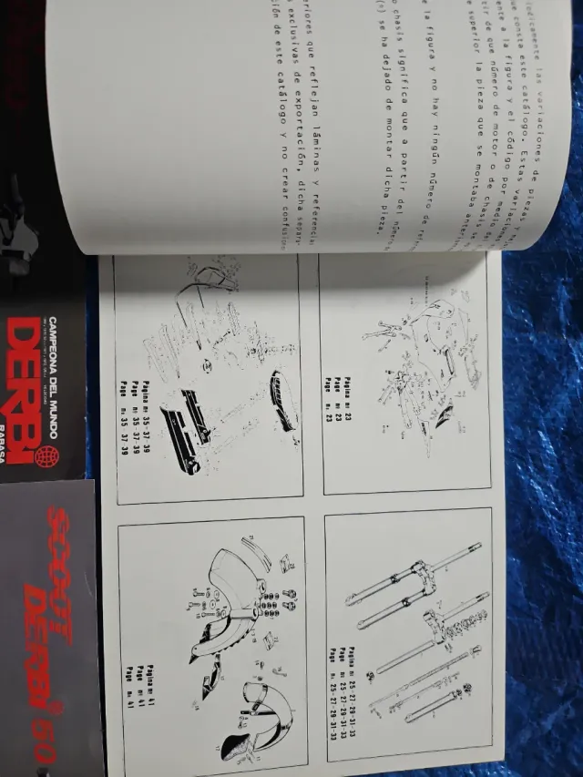 Lote 3  Catálogos Derbi Scooter