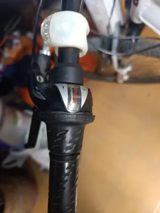 Bicicleta montaña con todos los accesorios