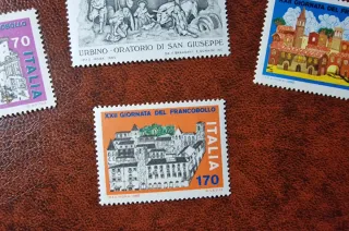 Set 4 francobolli Repubblica Italiana