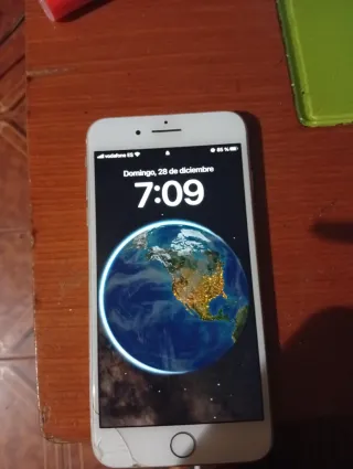 iPhone 8 Plus Plata/Blanco