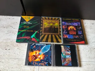 Lote Petra: 2 CD y 3 DVD