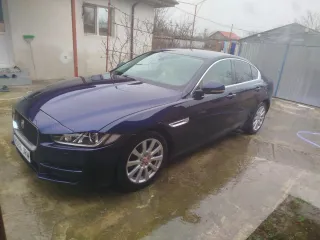 Jaguar XE 2016