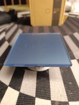 Interruptor Doble Cristal Azul LIVOLO