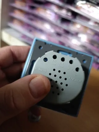 Interruptor Doble Cristal Azul LIVOLO