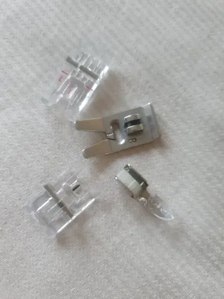 Lote pedal SINGER 4826C y accesorios originales