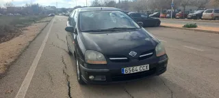 Nissan Almera Tino 2.2DCI2004