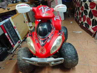 Quad eléctrico infantil rojo