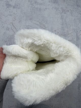 Stivali da neve bianchi con pelo, taglia 41